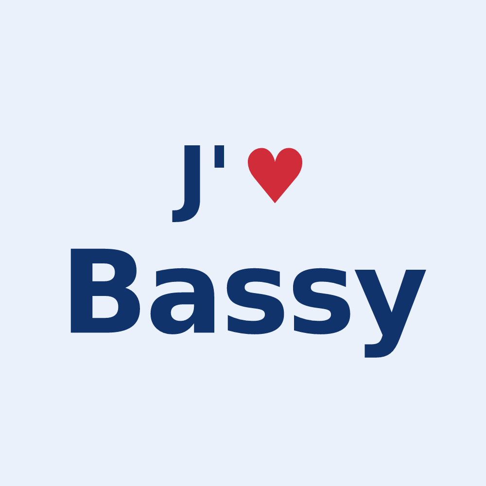Sticker personnalisé Bassy — design « J'aime Bassy » imprimé sur le sticker
