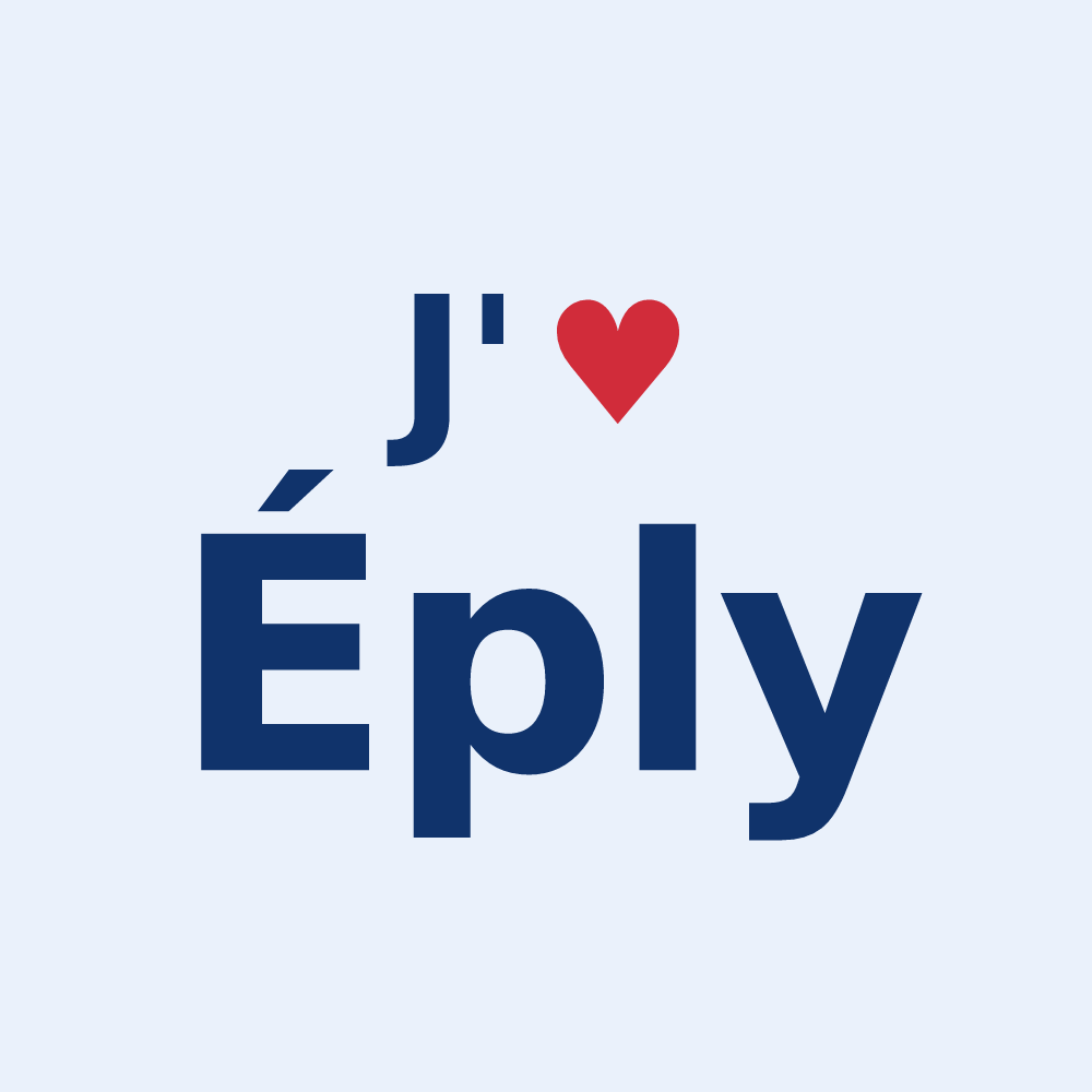 Sticker personnalisé Éply — design « J'aime Éply » imprimé sur le sticker