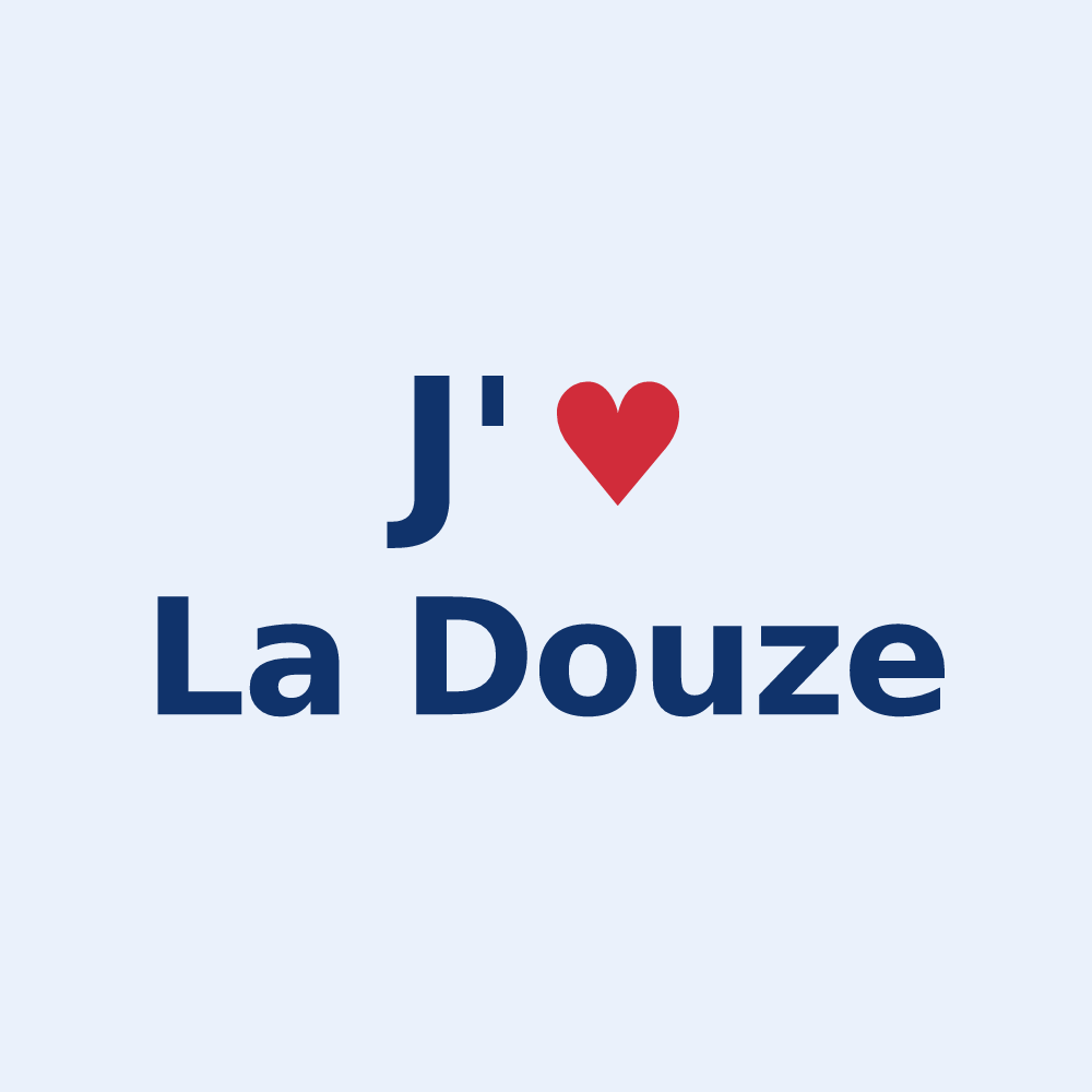 Sticker personnalisé La Douze — design J'aime La Douze