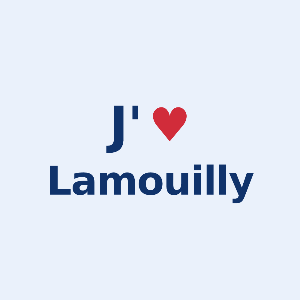 Sticker personnalisé Lamouilly — design « J'aime Lamouilly » imprimé sur le sticker