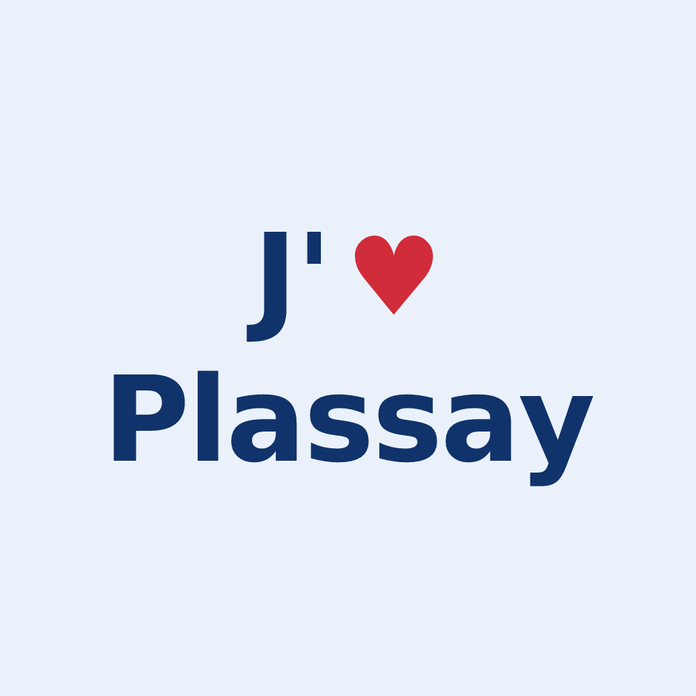 Sticker personnalisé Plassay — design « J'aime Plassay » imprimé sur le sticker