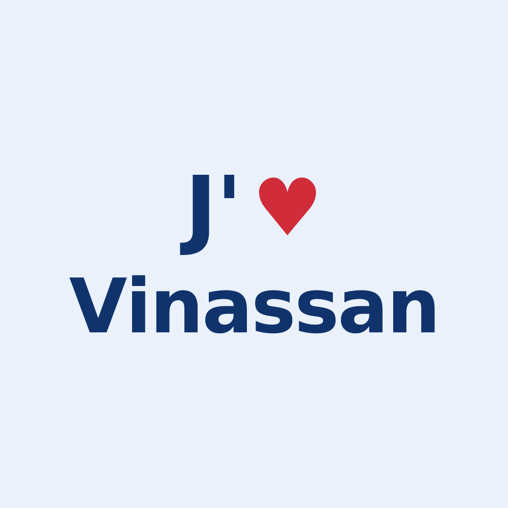Sticker personnalisé Vinassan — design J'aime Vinassan