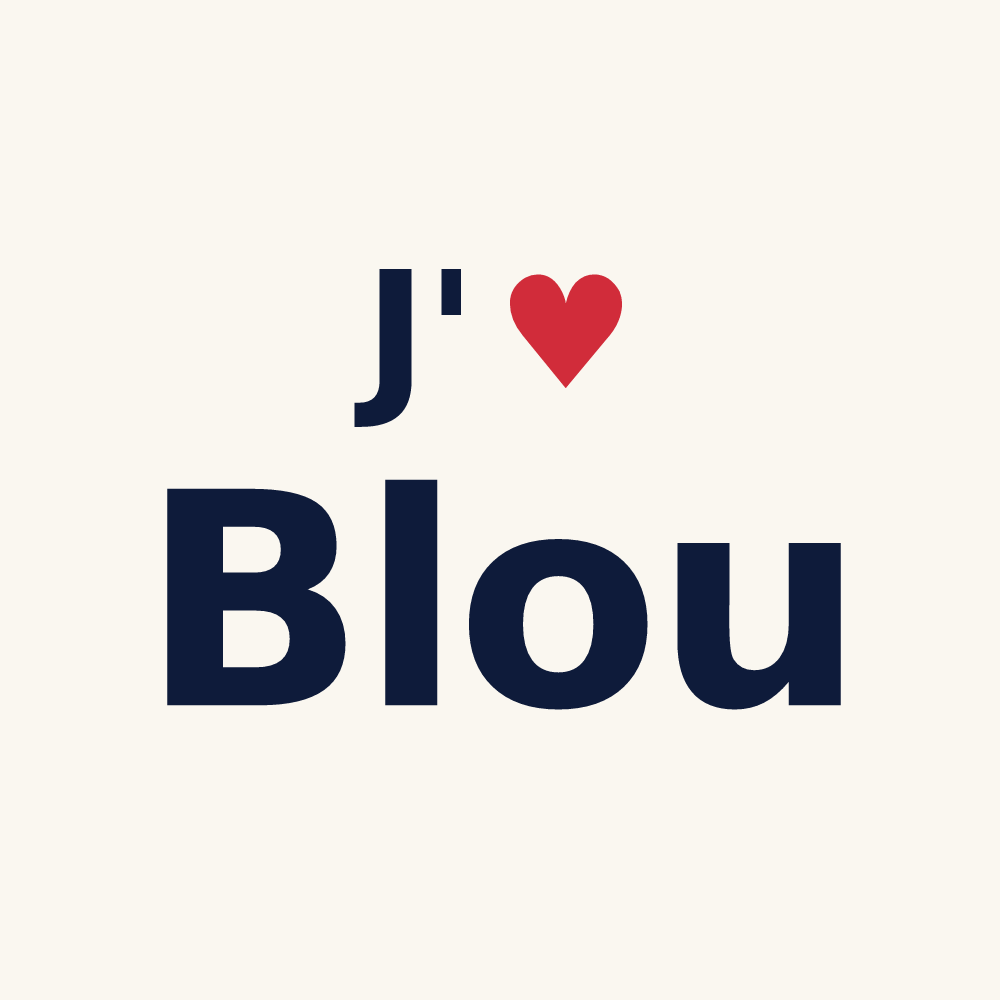 Tasse personnalisée Blou — design « J'aime Blou » imprimé sur la tasse