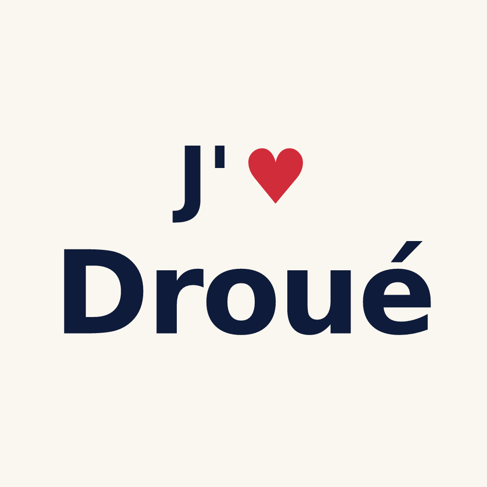 Tasse personnalisée Droué — design « J'aime Droué » imprimé sur la tasse