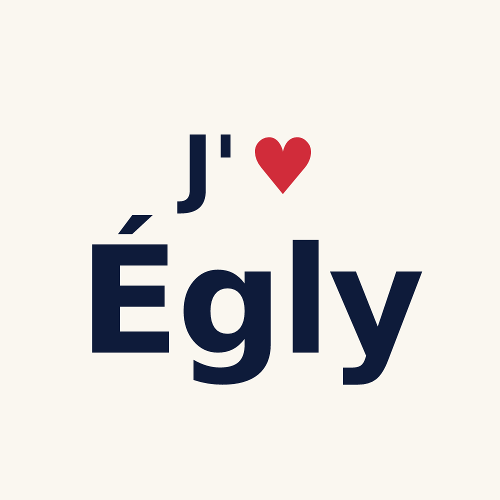 Tasse personnalisée Égly — design « J'aime Égly » imprimé sur la tasse