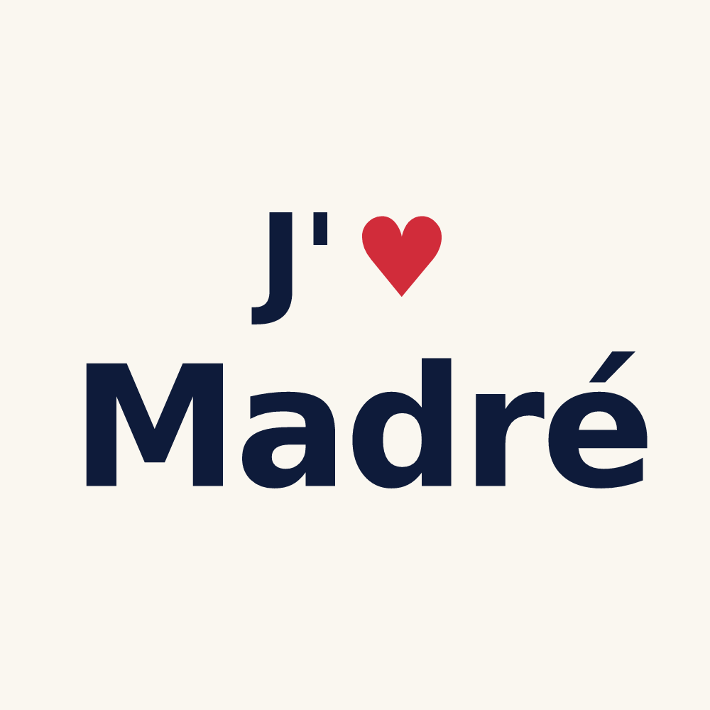 Tasse personnalisée Madré — design « J'aime Madré » imprimé sur la tasse