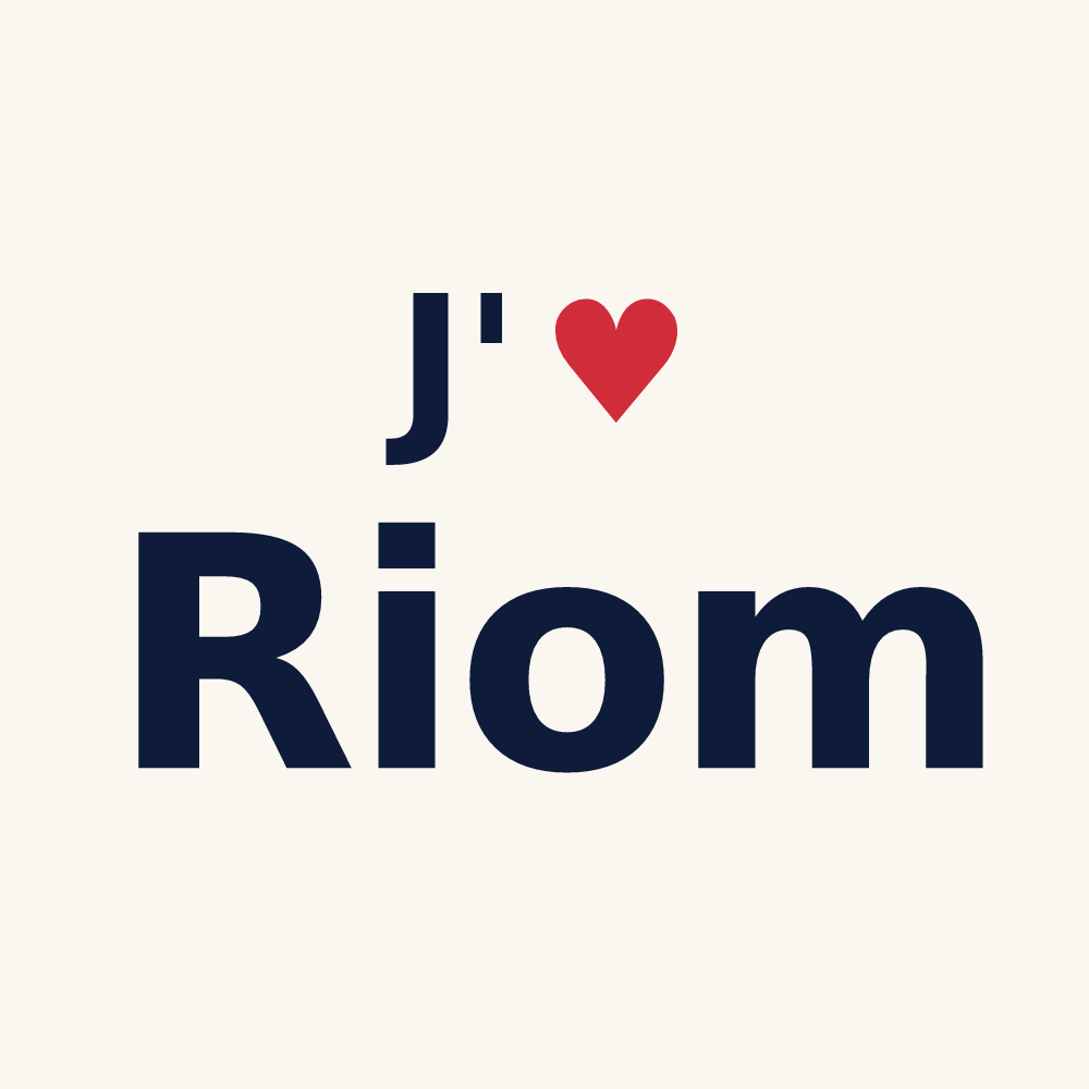 Tasse personnalisée Riom — design « J'aime Riom » imprimé sur la tasse